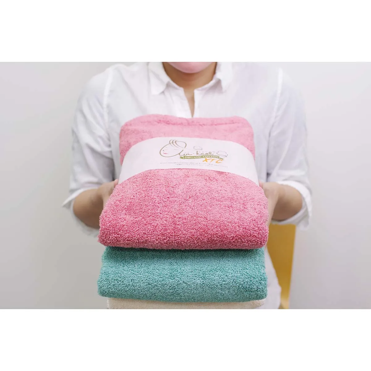 
airkaol soft and skin-friendly super premium cotton face towel 