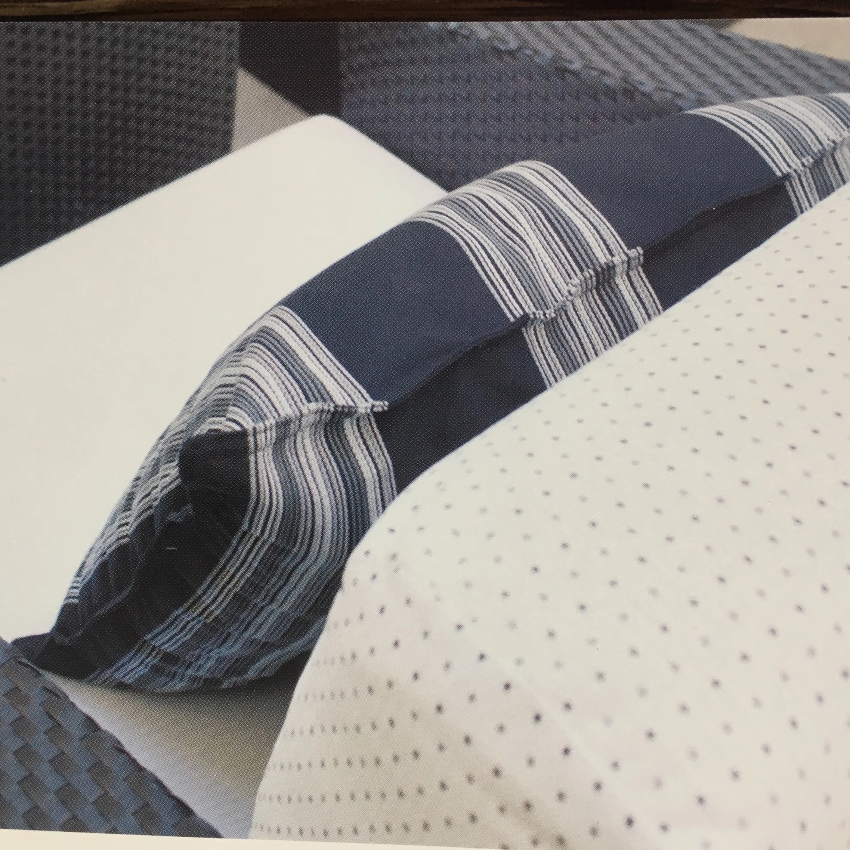 Уличная ткань 100 раствор окрашенная Акриловая простая Водонепроницаемая пляжная Gsm стиль полосатая цветная палатка отличается весом материал пряжа