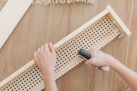 Высокое качество по конкурентоспособной цене из Вьетнама, оптовая продажа, отбеленная квадратная плетеная ротанговая трость для мебели