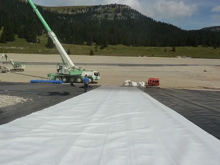  Нетканый Геотекстиль для свалок-геотекстиль нетканый 800 г/м2