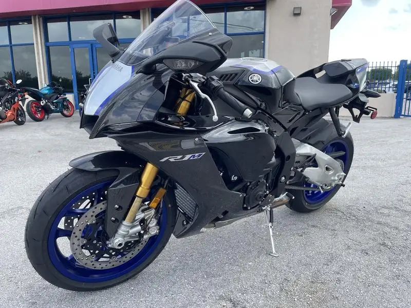 DISCOUNT SALES 2021 YAMAHAs YZF-R1M
