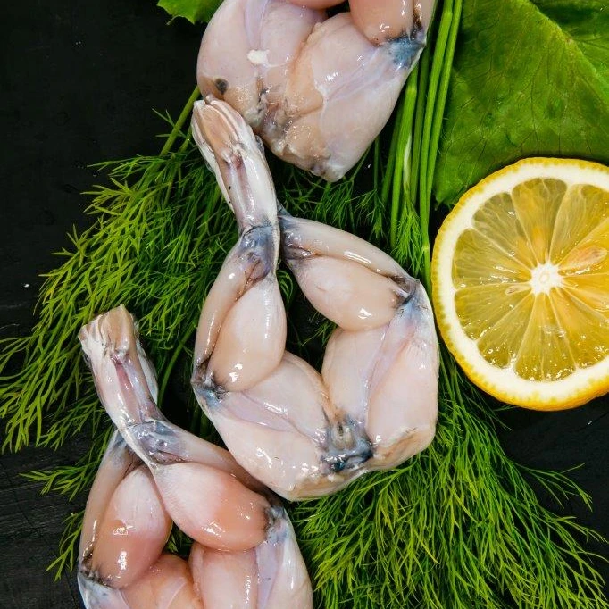 
CUSTOMER-SPECIFIC FROZEN SKINLESS FROG LEGS PRODUCT WITH CLASSIC STYLE 