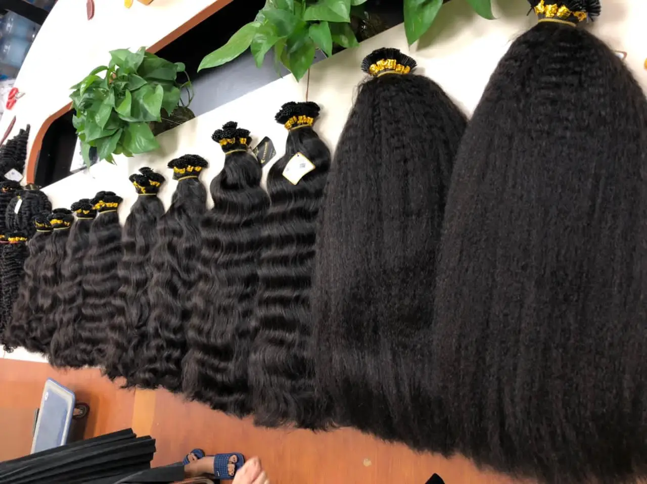 Luxshinehair  Keratin itip bonding natural wavy full ends Brazilian Virgin Human Hair Cuticle Aligned from Laura