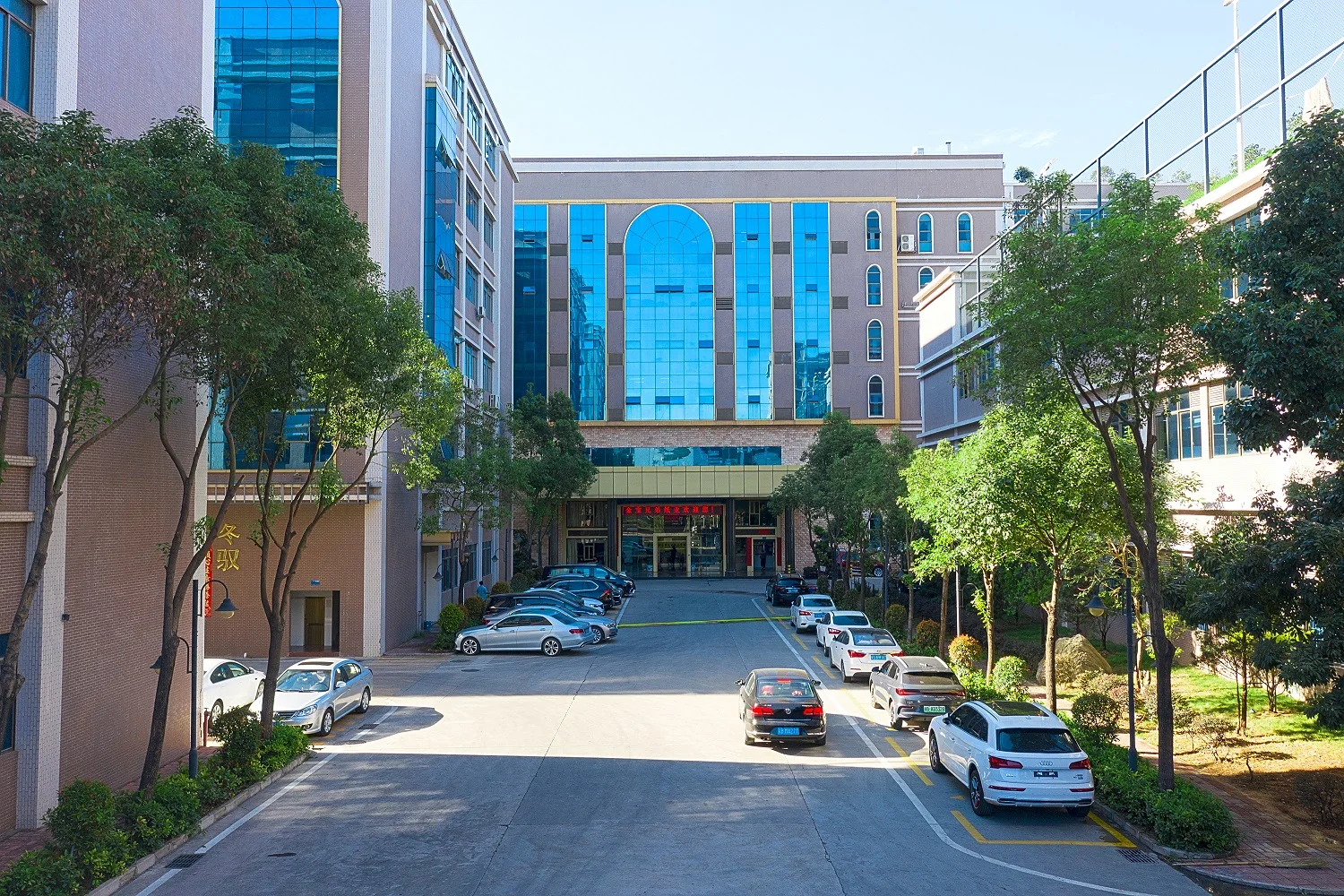 
98-110% Brightness OEM Factory A4 Copy Paper 70GSM 80GSM Copier Copypaper 500 Sheets/Ream - 5 Reams/Box A4 Copy Paper 