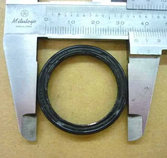 Оригинальный масляный уплотнитель OEM 28x35x4, для Yamaha code 1S6-F2359-00-P