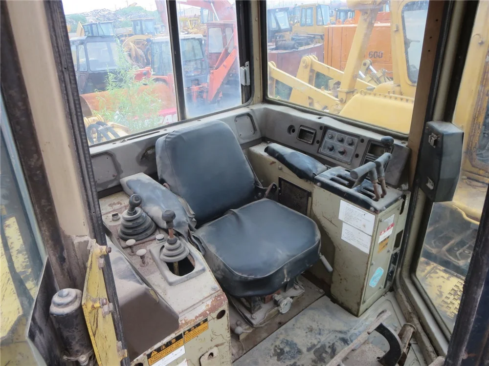 100%ready 99%new  D155A komatsu used bulldozer D155A-1 D85 D155A-2 crawler dozer cheap for sale