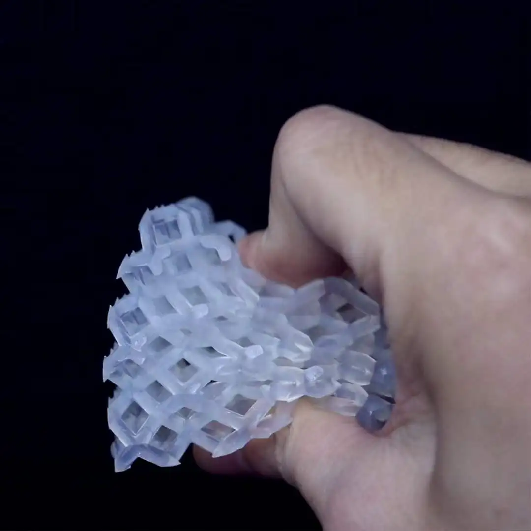 ТПУ как эластичная 3D Смола 60 А мягкий материал с высоким удлинением для обуви подошвы прямой печати.