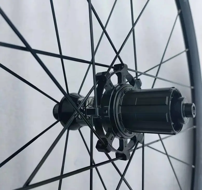 road bike bicycle 700*20 24H alloy 6061 aluminium 40MM rim 4+2 sealed bearings 10 11 12sp casset hub straight pull wheelset