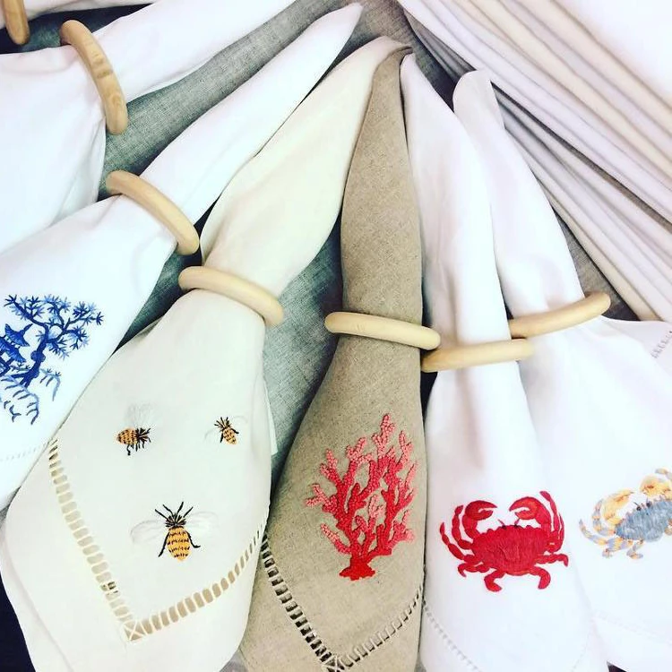 Вьетнамские салфетки с вышивкой счастливы для всех