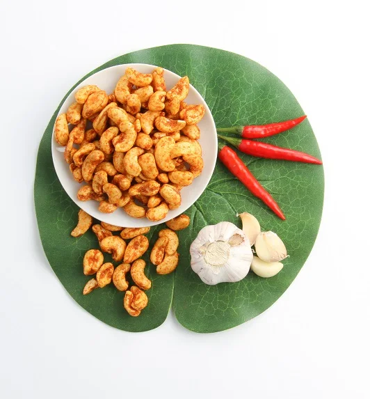 Top Selling 1 years Shelf Life Spicy Taste 120G Weight Salted-Fami-2020 Model Number MOQ 600 KGS Cashew Nuts From Vietnam
