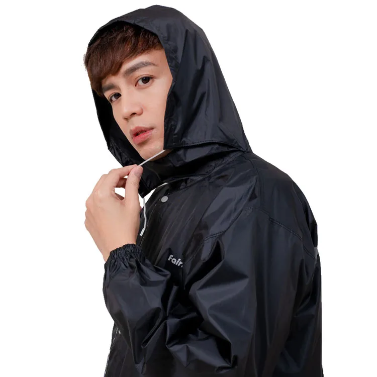Waterproof hooded fashion color adult size rainsuit bike latex rain suit
