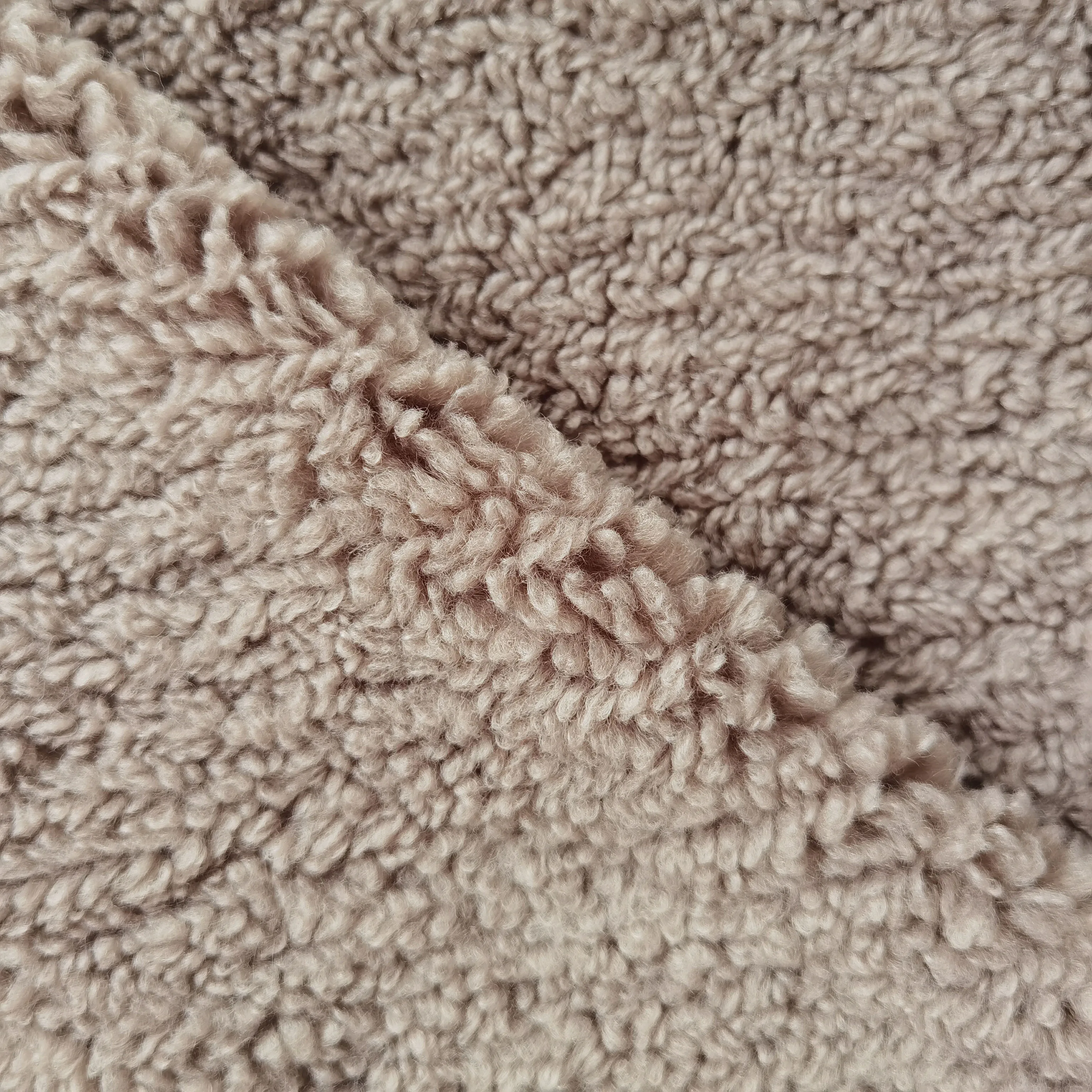 
Polyester warp knitting hometextile patterned material sofa matt custom teddy velvet fabric 