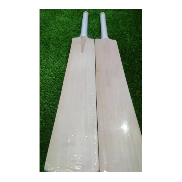 Best Grade Hot Selling Promotional Comfortable Reasonable Price Cricket Bat Wooden Cricket Bat from India at Best Price