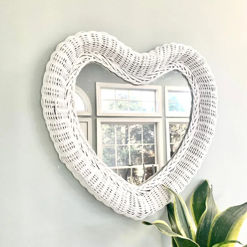 New Arrival Extra Large White Wicker Heart Shaped Mirror Vintage Boho Wall Mirror WHolesale made in Vietnam
