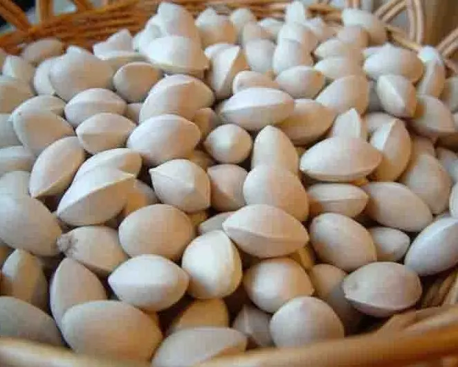 Сырые Натуральные миндальные орехи/органические горькие орехи