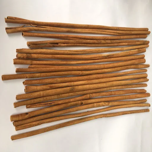WS +84359166896 Stick Cassia from Vietnam in good condition with bargain price high quality ready to ship new crop best choice