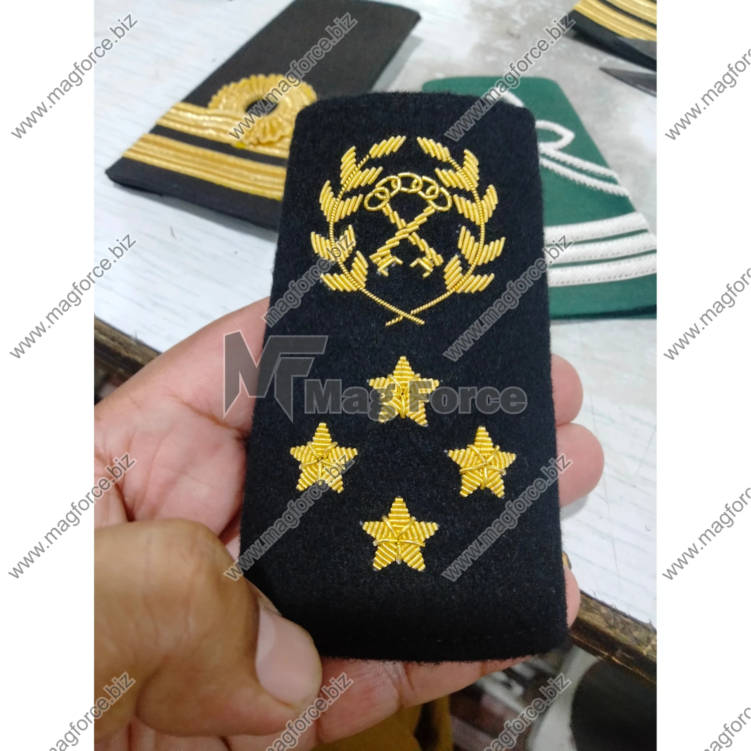 Wholesale Price Pilot Shoulder Badges 100% Cotton Bullion Wire Stylish Badges Made in Pakistan