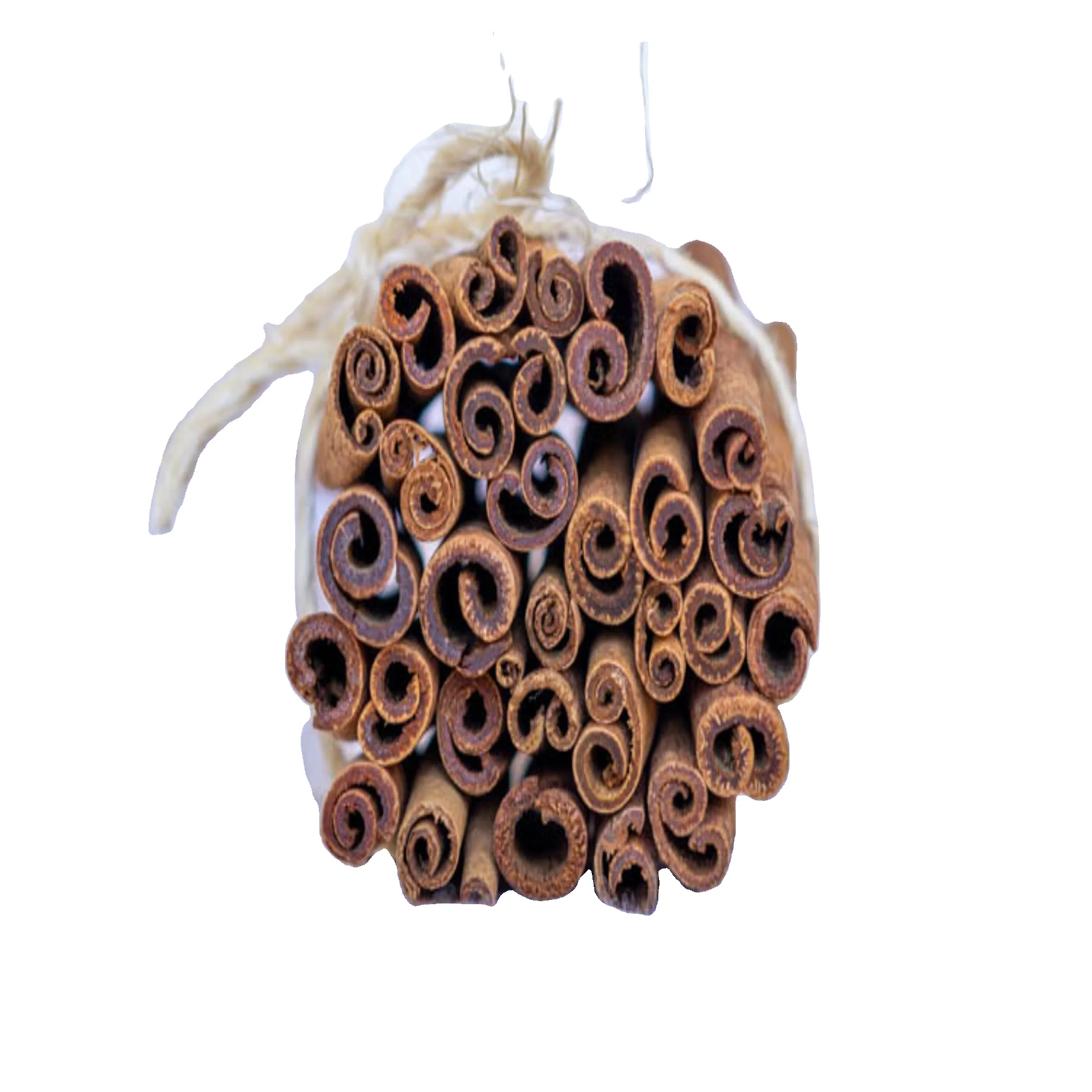 The factory supplies all kinds of cinnamon exported from Vietnam, with selected raw materials