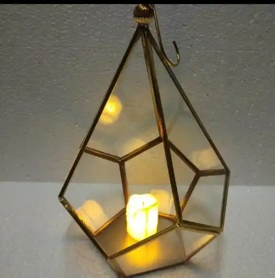 Hot Selling Set Of Four Vintage Glass & Metal Box Showcase Cube shaped display case Metal Glass Box and for jewellery box usage