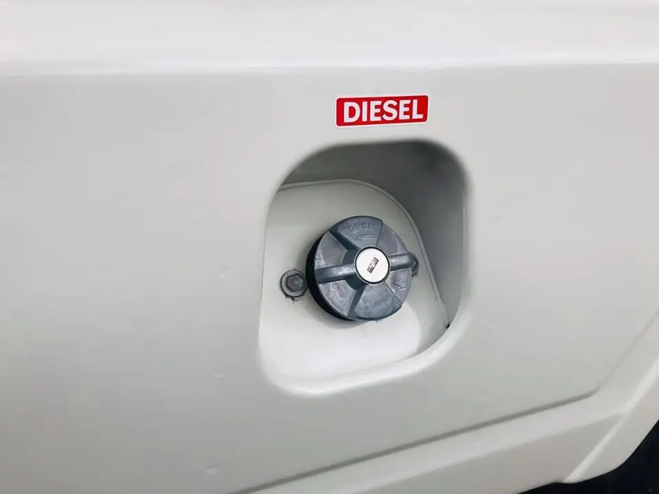 
FAIRLY Used GOOD CONDITION Land Cruiser Pickup right HAND DRIVE DOUBLE CAB PICKUP 