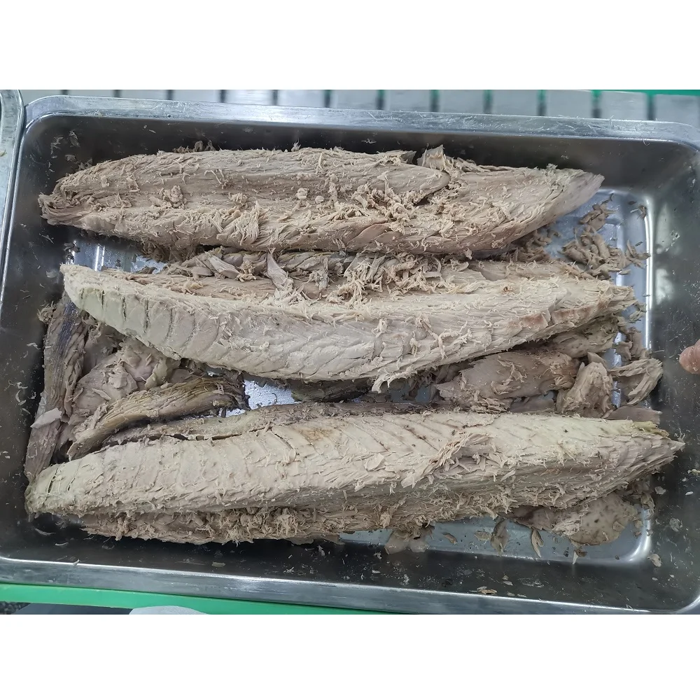 Frozen Cooked Tuna Skipjack Loin Single clean no flakes with Weight 5kg 6kg and 7.5kg