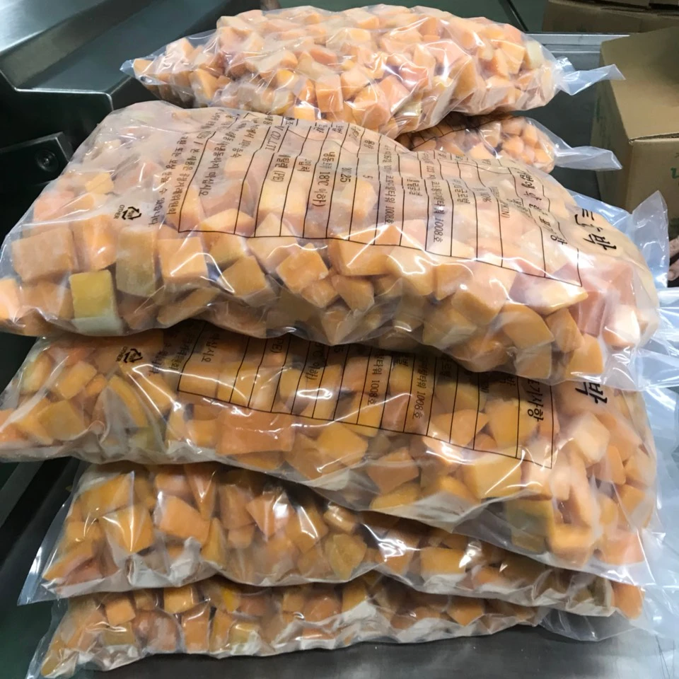 VIETNAM VEGETERIAN FROZEN FOOD IQF PUMPKIN CUBE/ SLICE/ PUREE OEM PACKING FOR EXPORTING
