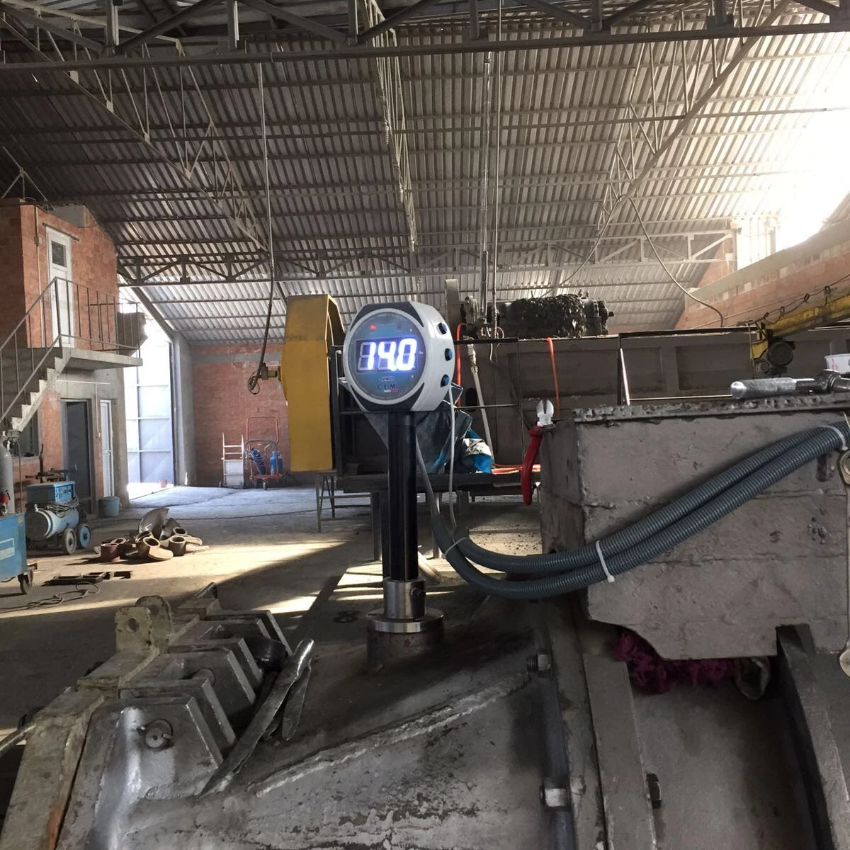 Italian best quality extrusion pressure and temperature digital plastometer for red bricks manufacturing