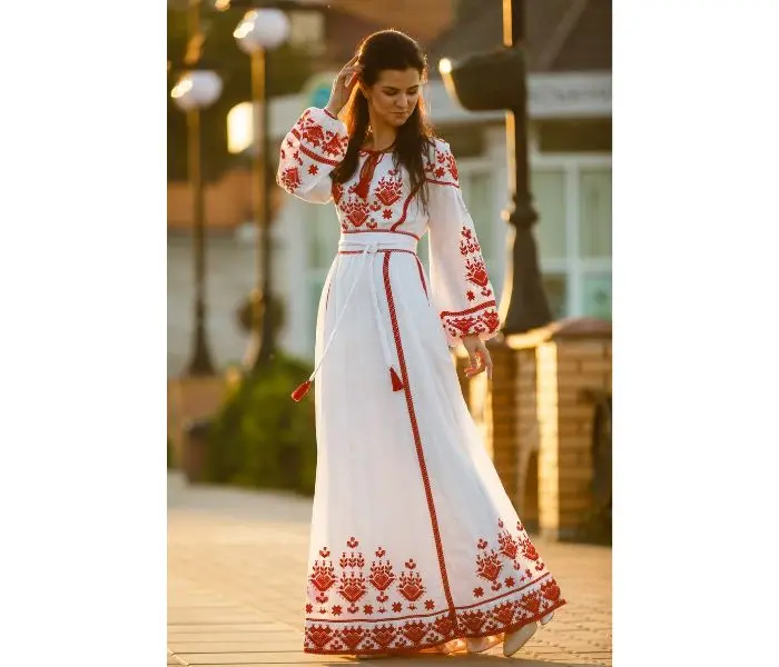 Puff sleeve flower embroidery work o-neck designer embroidered fashion lady ukrainian dress