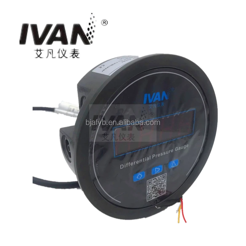 Differential pressure switch with gauge