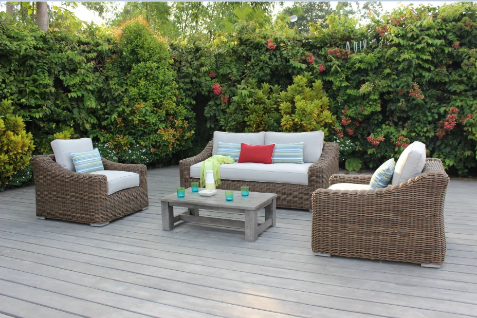 Hot best selling Outdoor Sofa Set - Round HDPE Wicker, Alu Frame, Acacia Wooden Legs From Vietnam