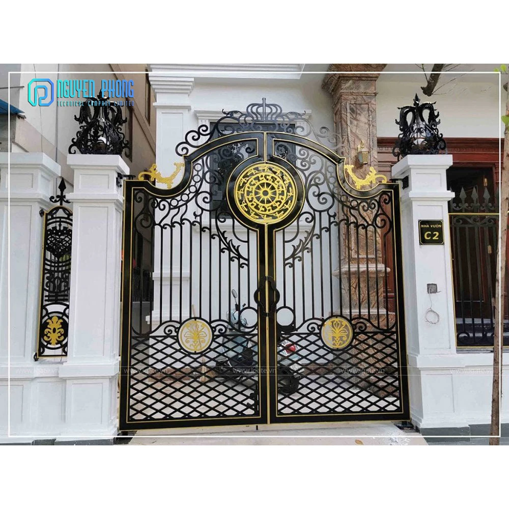 Высокий стандарт как находимся в категории golg поставщиков производительная Складная оцинкованная кованого железа основной двойной конструкции ворот