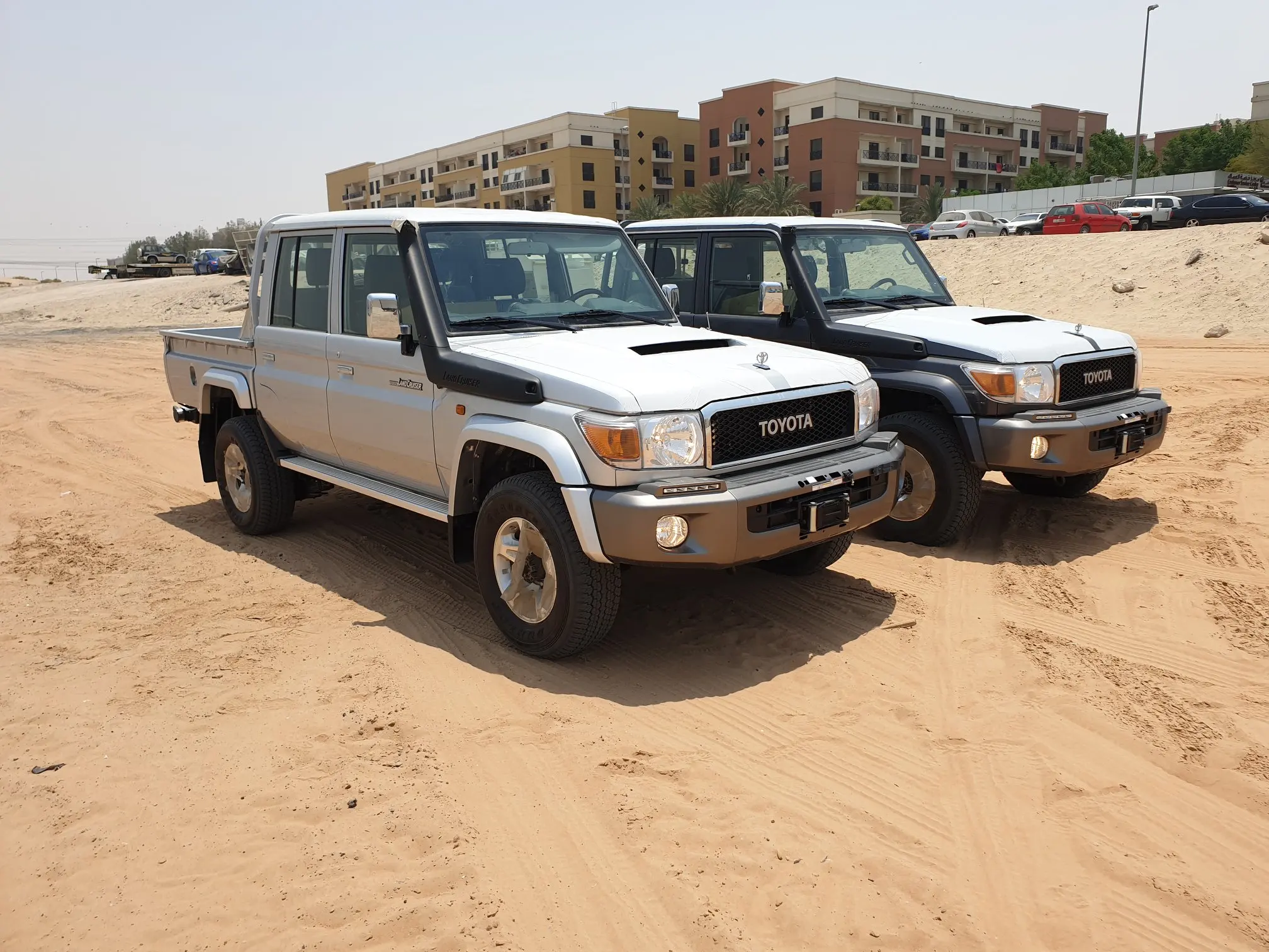 Second Hand / Used 2016 Toyota Land Cruiser Pickup , Available Right hand drive. Left Hand Drive