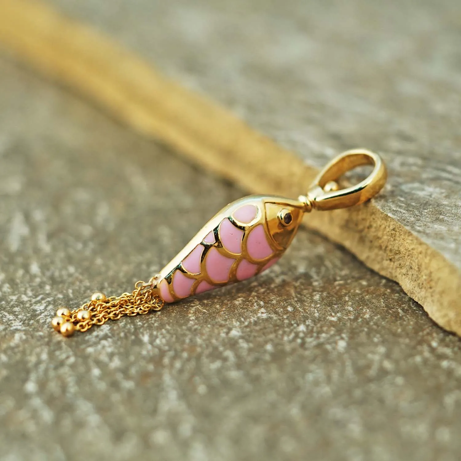 Ruby Eyed Baby Pink Eanmel Solid 14k Yellow Gold Designer Fish Charm Pendant Jewelry Wholesale