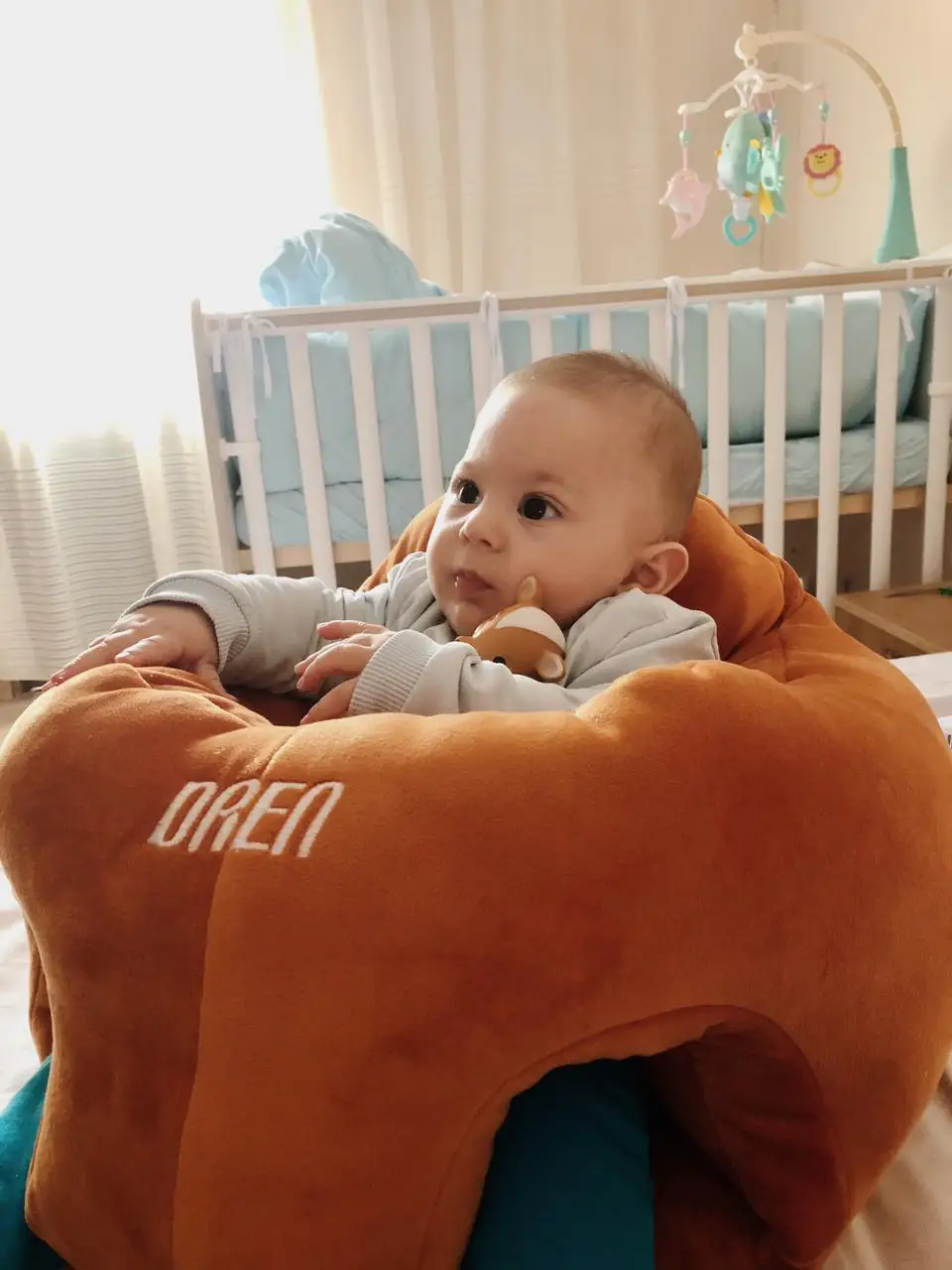 BEST SELLER Velvet Baby Sofa, from 4m +, 360 degree protection protected product PBT CE and EUR1 shipment Low MOQ baby chair kid