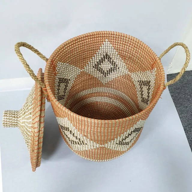 SMETA Manufacture from Vietnam woven wicker craft decoration seagrass household cleaning seagrass laundry basket with lids