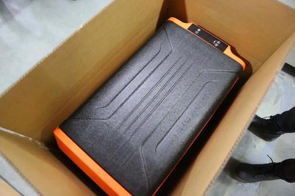  Portable Car Mini Refrigerator Camping Box Freezer Cosmetic Fridge 30 Liter Refrigerated Truck For