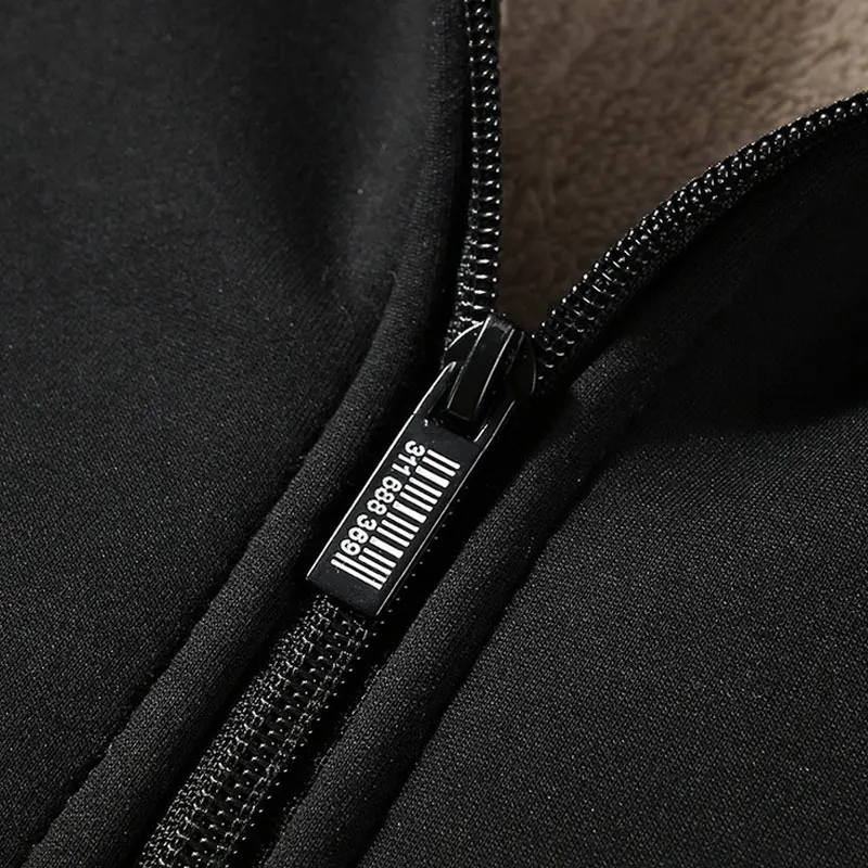 
OEM Service Men Jogging Suit Custom Style Wholesale Blank Track Jogging Suit Made In Best Material 