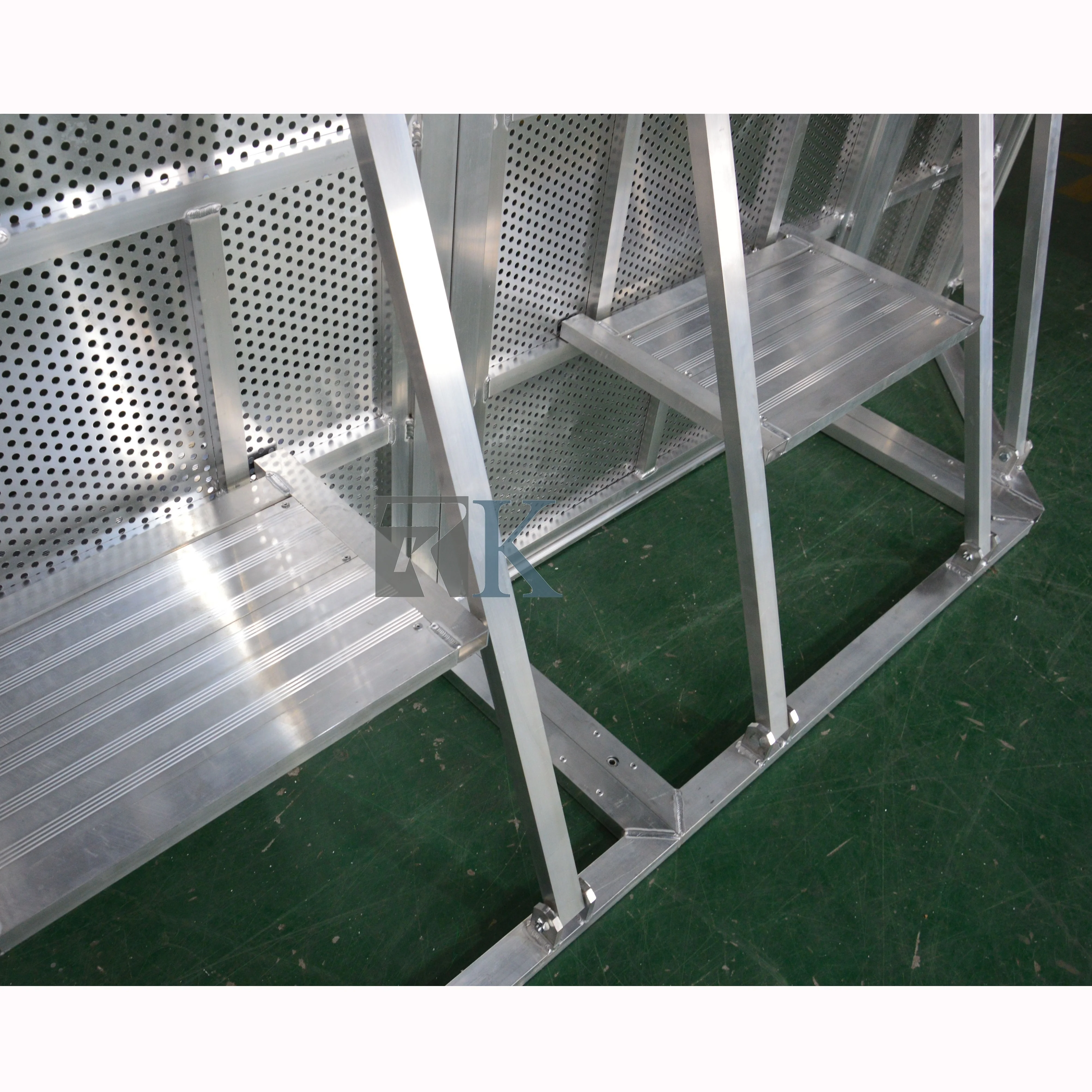 
Aluminum Folding Crowd Control Barrier Systems 