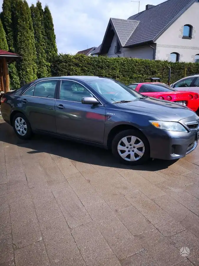 2010 TOY OTA CAMRY