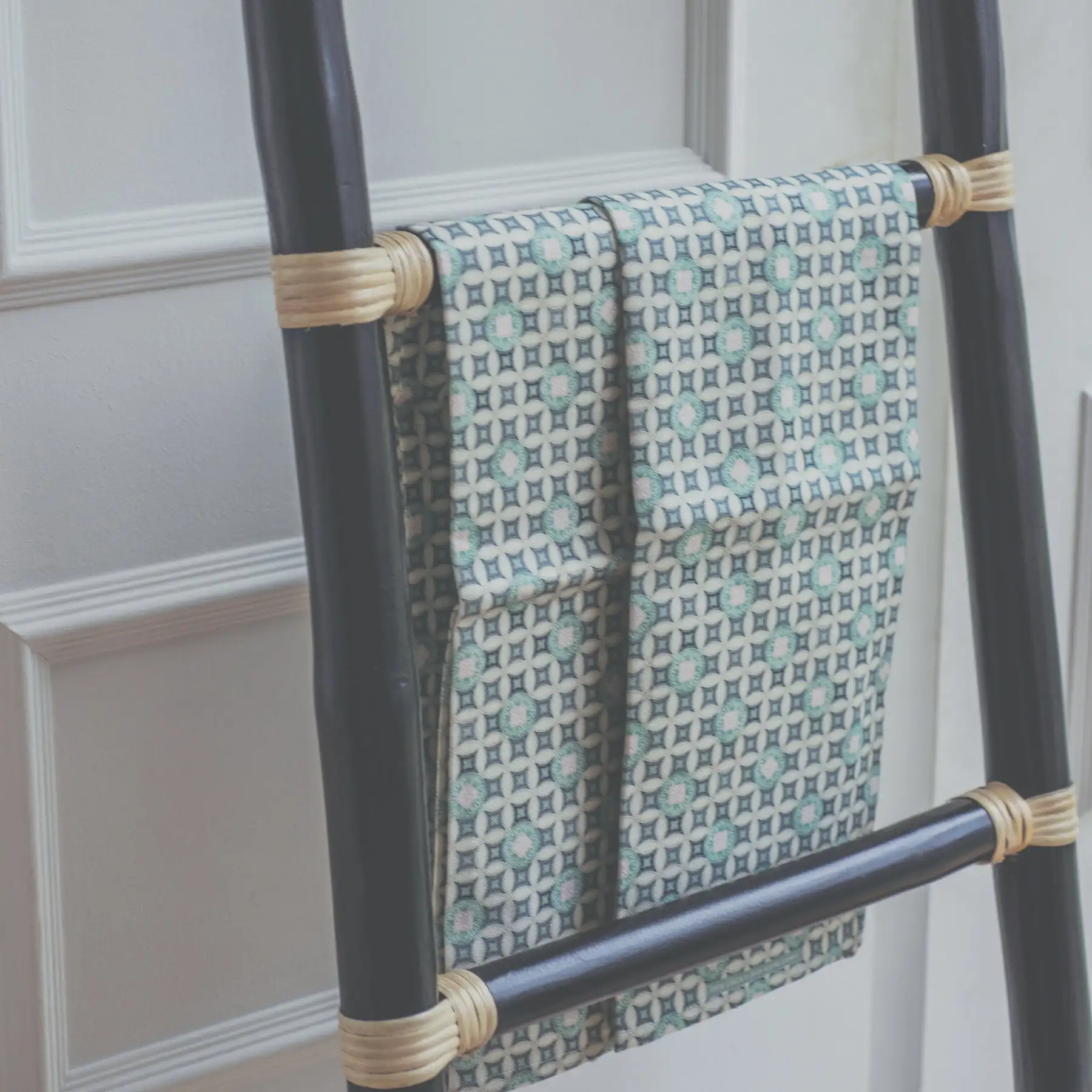 Natural Best Seller Bamboo Ladder Rack decorative Bamboo towel ladder Wholesale Made in Vietnam