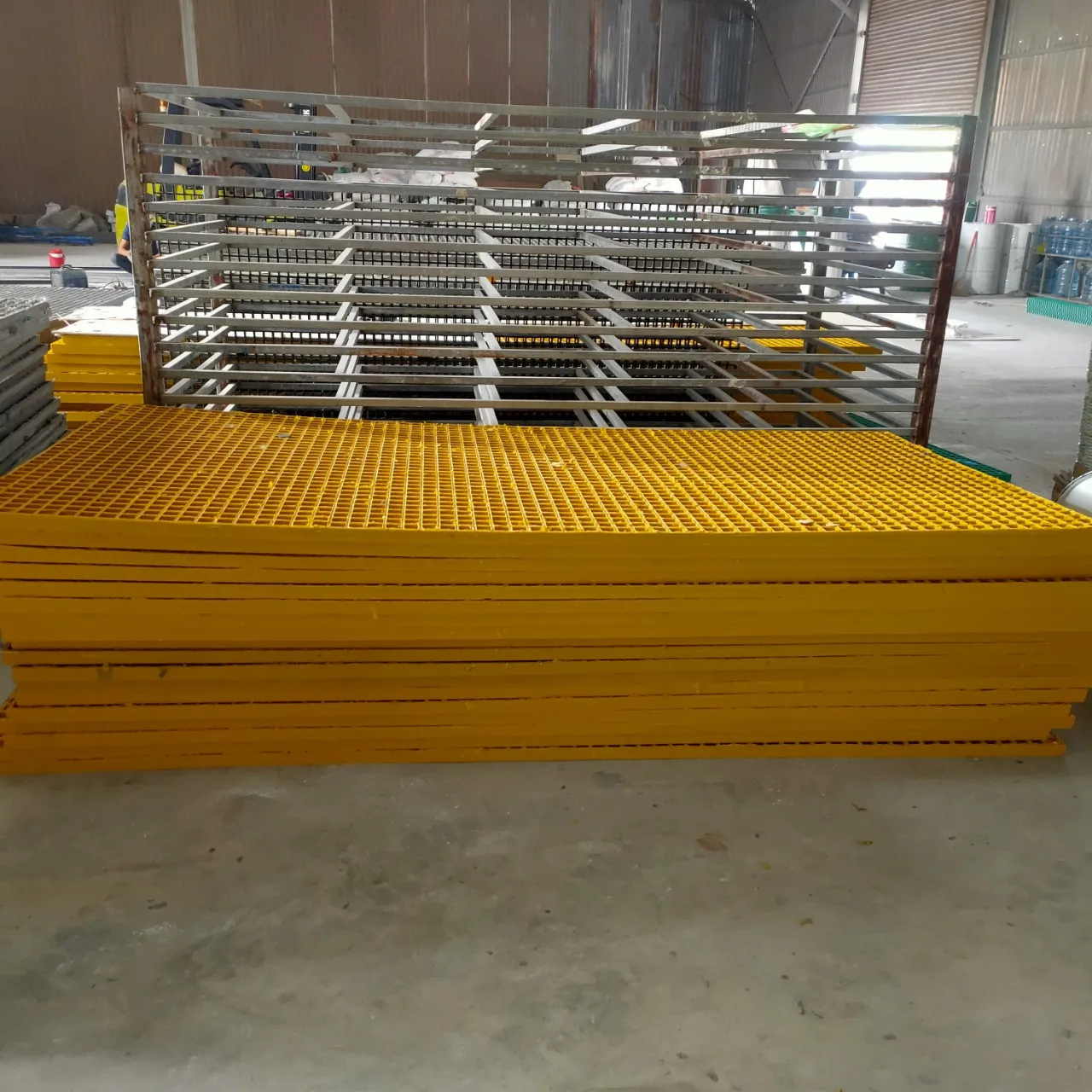 Customized Thick Anti-slip Flame Retardant Molded Composite Grating FRP Yelllow