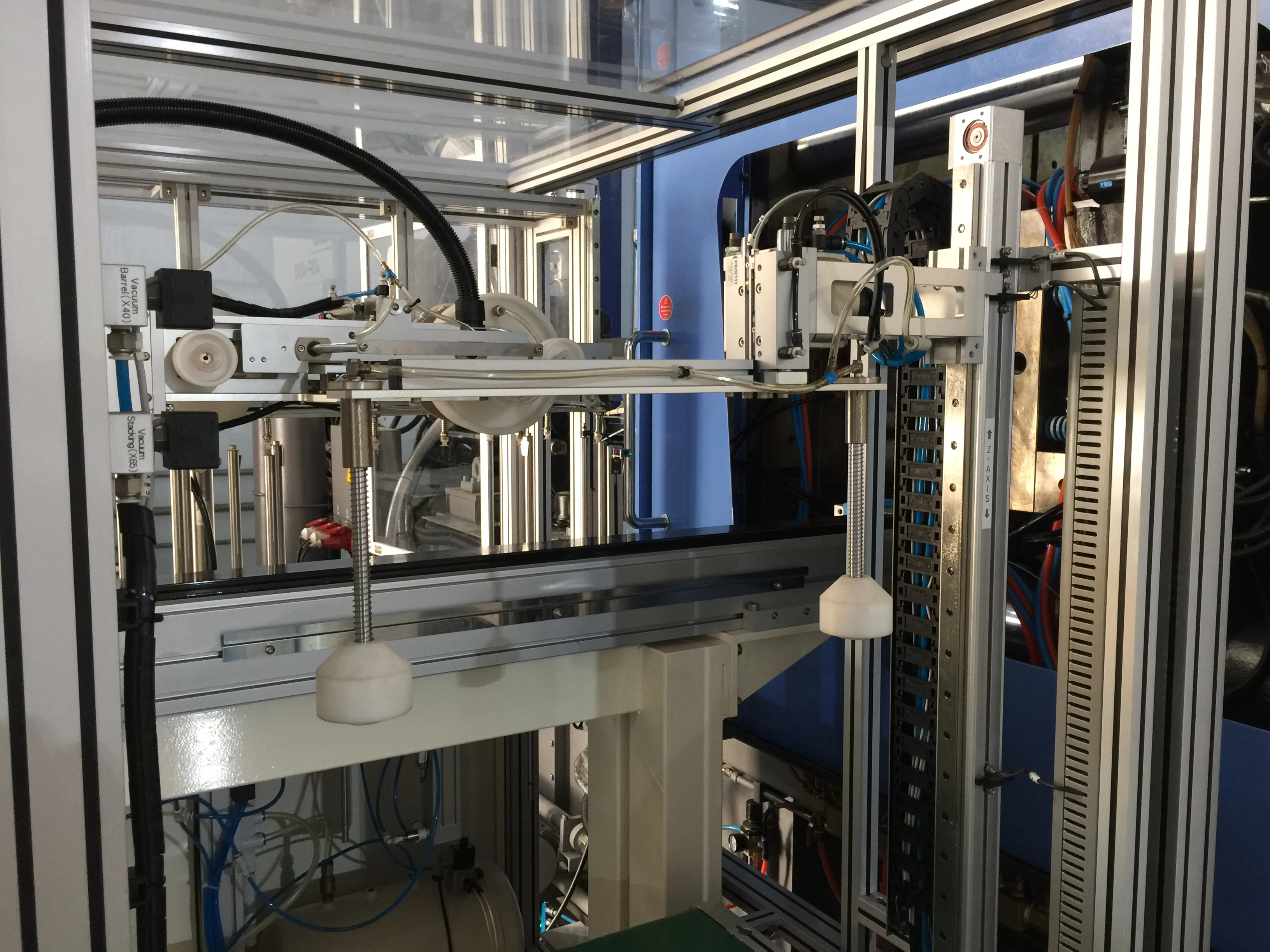  Машина для этикеток IML robot solution in mold 1000 мл ванна 2 полости от машины литья под давлением кормления