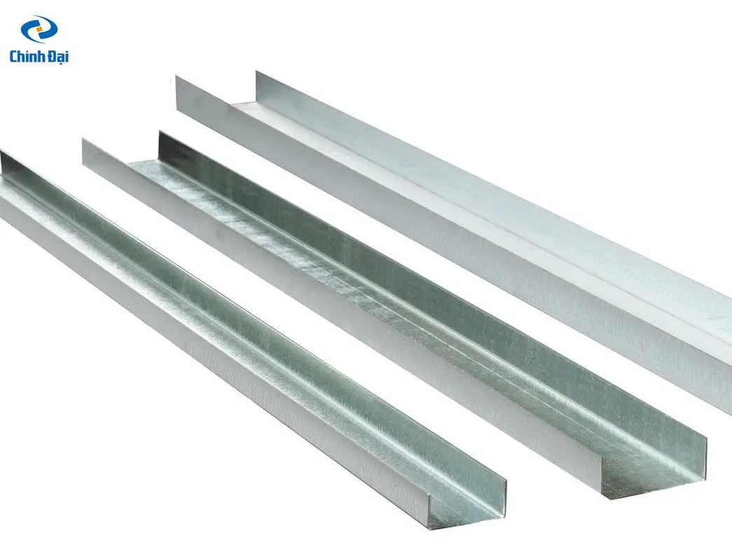 Лидер продаж, металлическая промывочная крыша-стандартный размер промывочных труб C/Z-производители оцинкованных промывочных труб