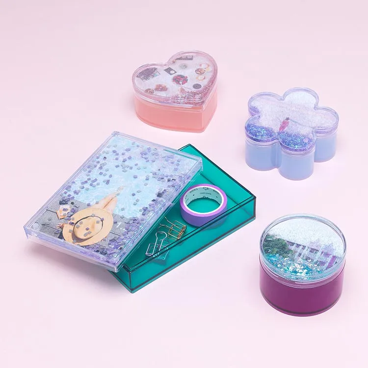 
Own Design Beautiful Acrylic Little Accessories Heart Shaped Box Frame 