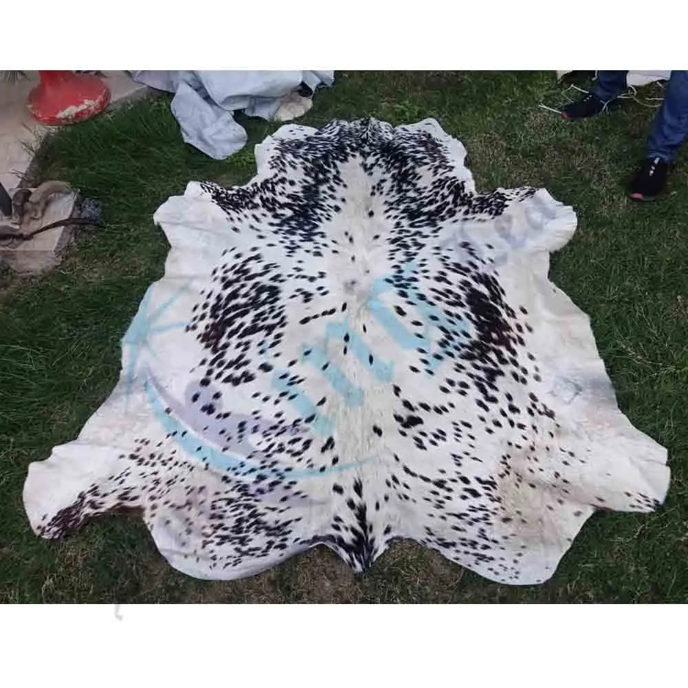 Высококачественный ковер из искусственной черной и белой овчины оптом