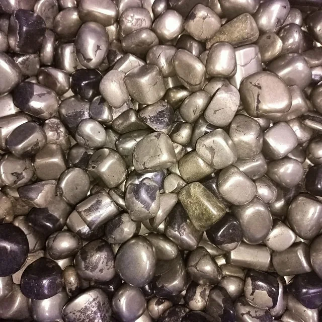 
PYRITE TUMBLE/ REIKI CRYSTAL / CHAKRA / HEALING / MEDITATION / ORGONITE / PENDULUMS 