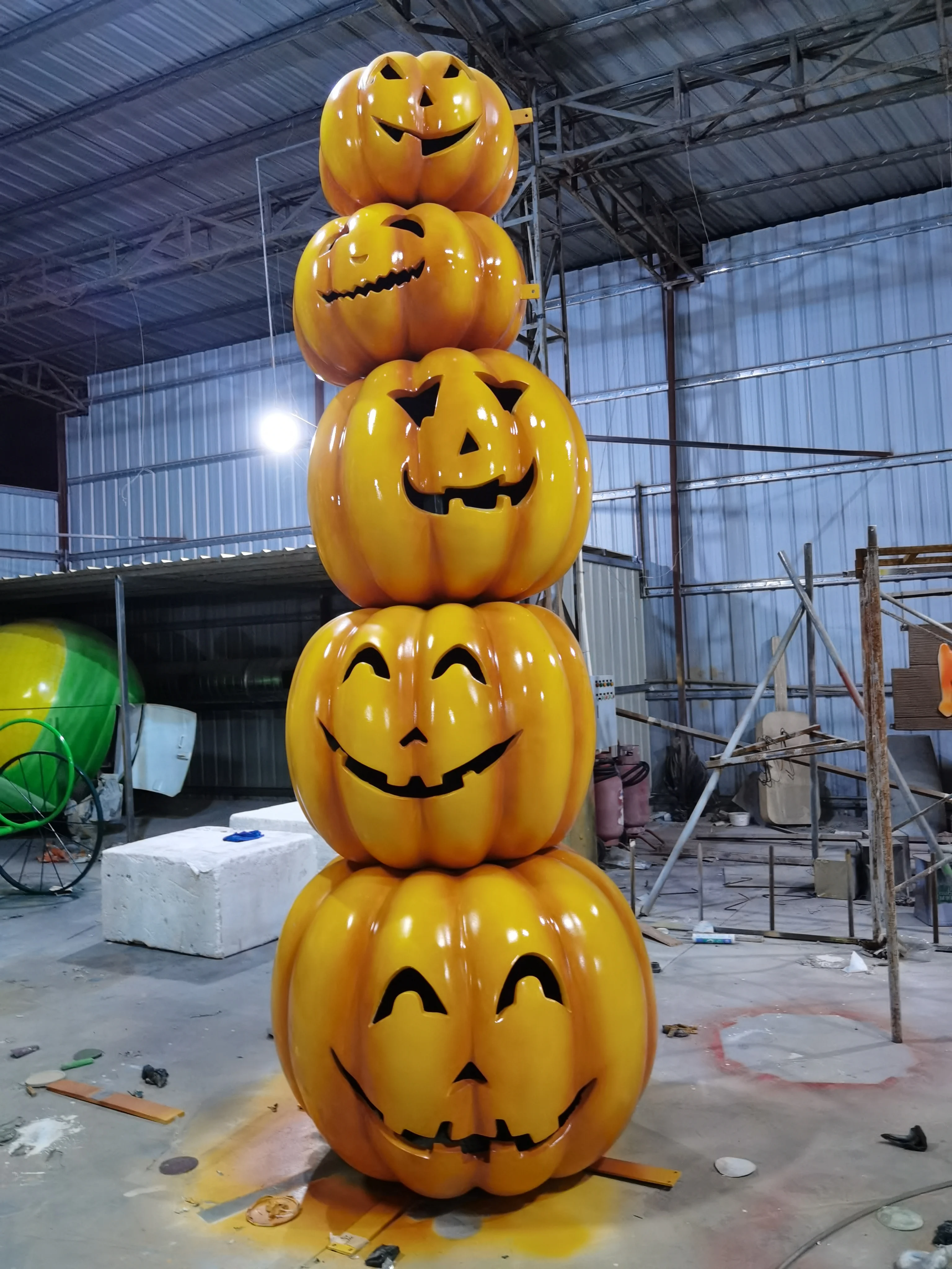 Pumpkin cart halloween fiberglass decoration
