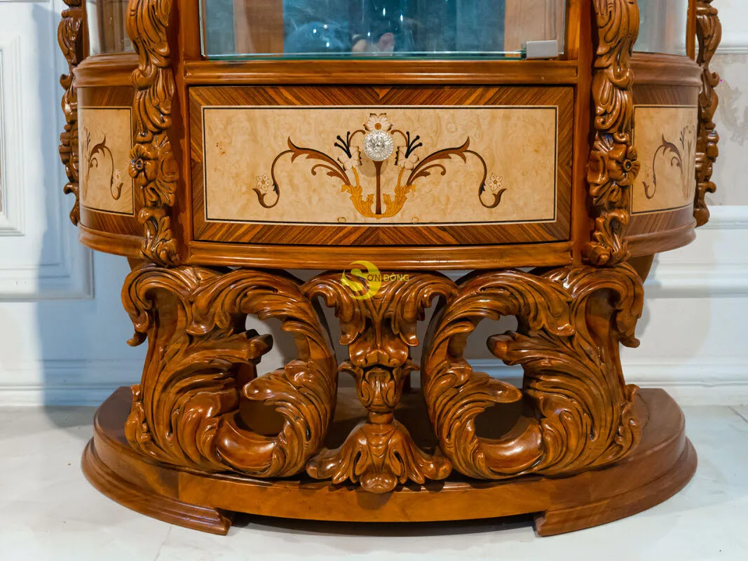 
Royal Lusso wine cabinet super good 