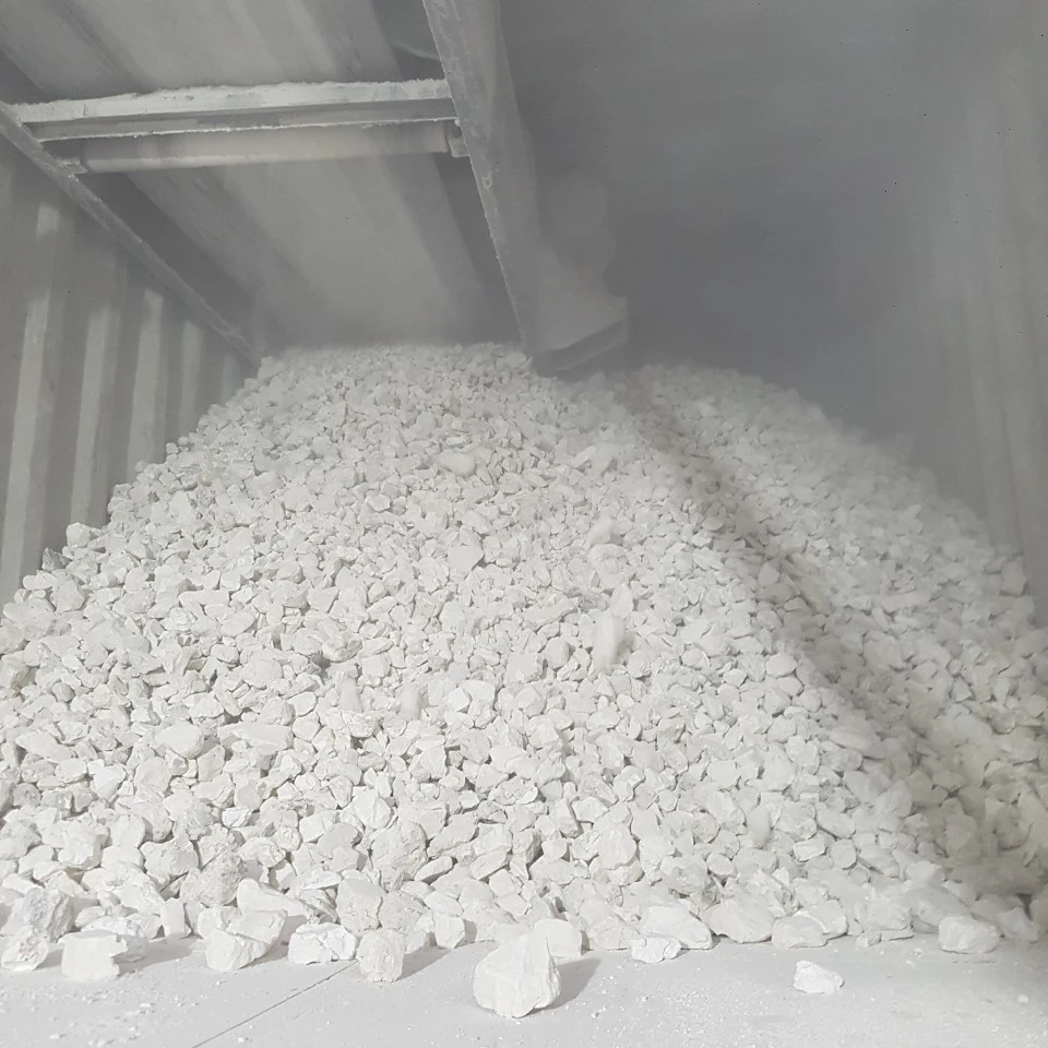 HOT SALE Raw Quicklime in Bulk Container // High CaO content 90% Min From Vietnam
