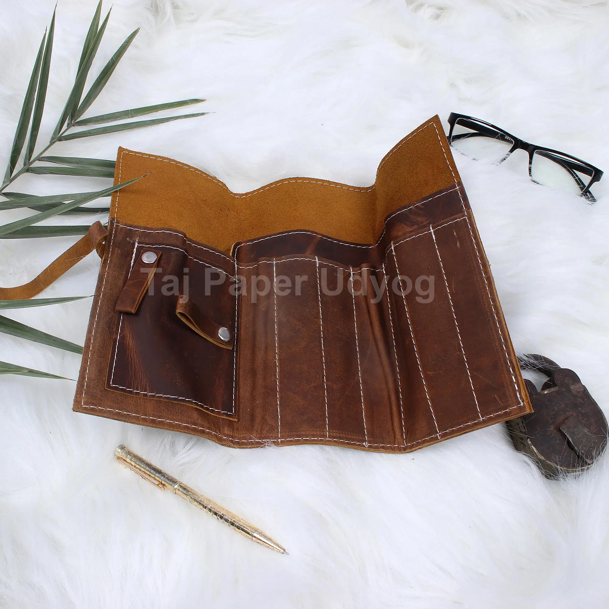Real Leather Tool Pouch Rustic Genuine Leather Pencil Roll Up Pouch Foldable Case Multi-purpose Use Classic Knife Roll Tool Bag